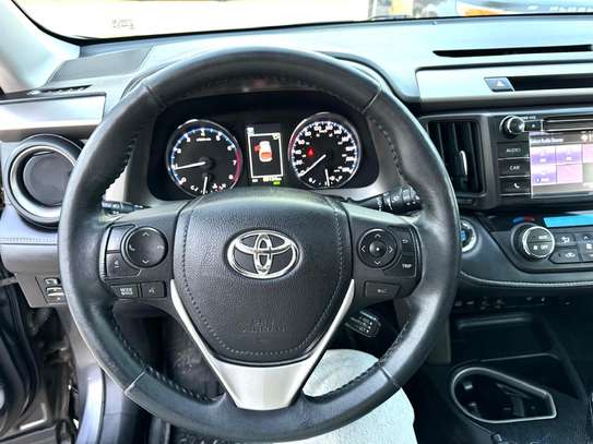 Toyota Rav4 Trail image 6