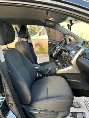 Toyota verso2016 image 4