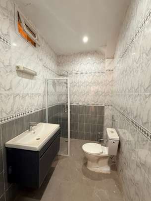 Appartement a louer (Cité keur Gorgui) image 7