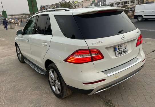 MERCEDES-Benz GLE 400matic image 4