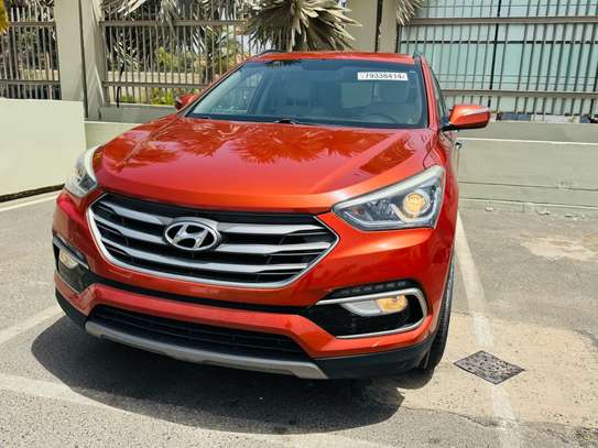 Hyundai santafe 2017 image 2