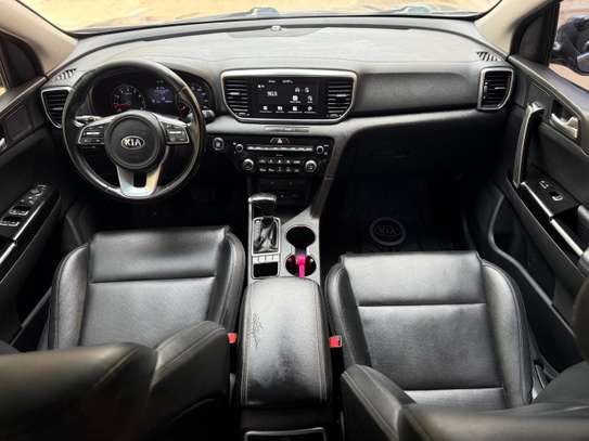 Sportage full options 2021 image 8