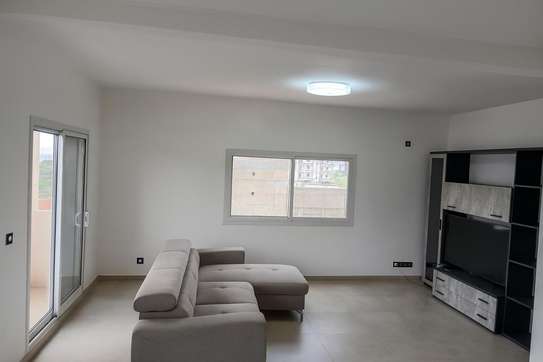 Appartements à louer à Yenne - Toubab Dialaw image 3