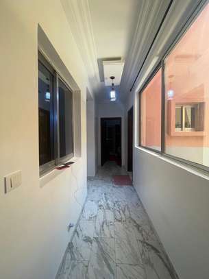 F2 à louer avec les meubles à liberté 6 extension image 7