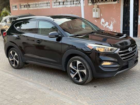 Hyundai Tucson venant image 6