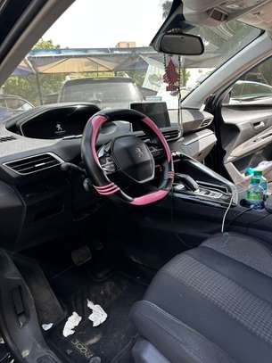 PEUGEOT 3008 2018 image 2