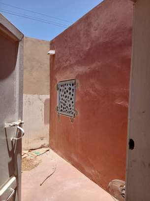 Villa F3 à louer à la cité Akys de Bambilor image 5