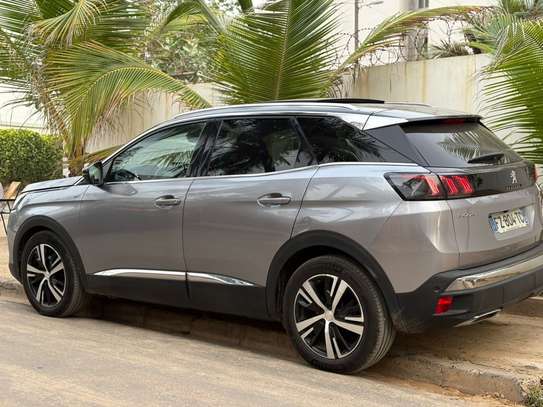 Peugeot 3008 image 2