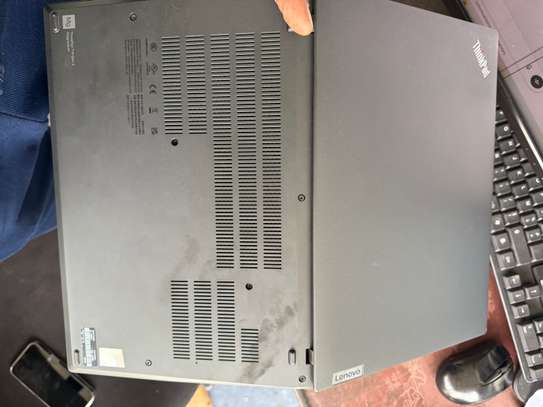 Lenovo T14 douzième génération i5 image 3