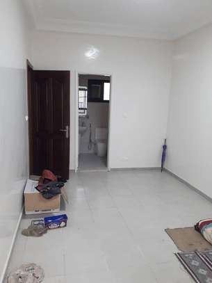 TRES BELLE VILLA A LOUER image 11
