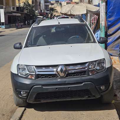 Renault duster 2018 image 1