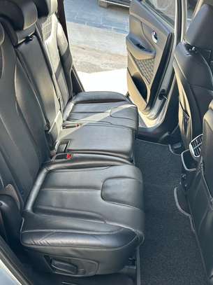 Hyundai Santa Fe essence 4WD nouveau modèle image 5