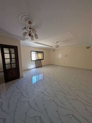 Appartement F4 à Sicap Baobab image 8