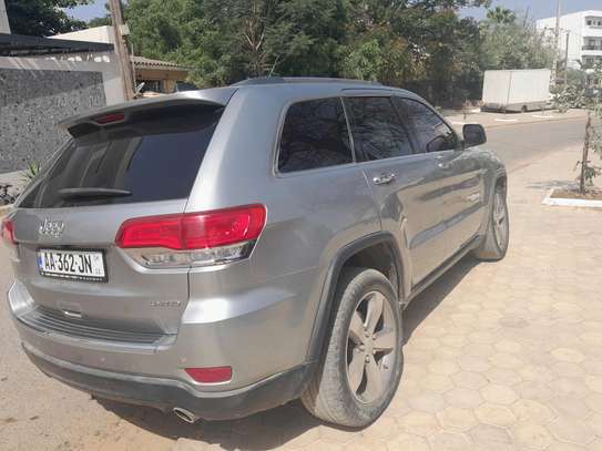 Jeep cherokee image 5
