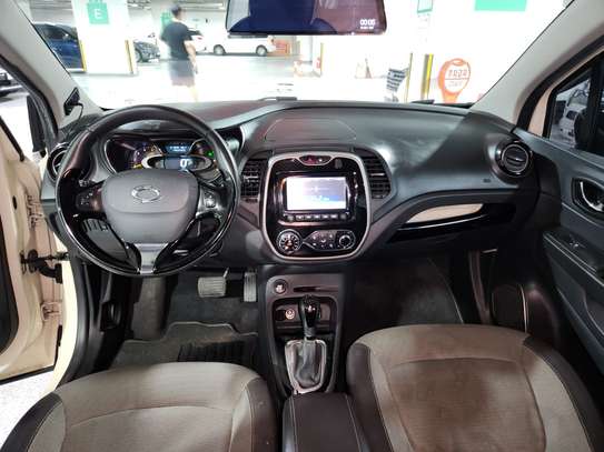 SAMSUNG QM3 / RENAULT CAPTUR image 9