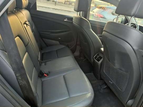 Hyundai Tucson Full Options image 10