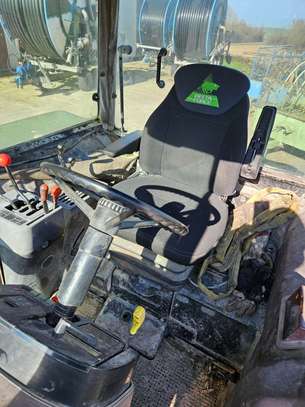 Location TRACTEUR AGRICOLE LABOUR image 4