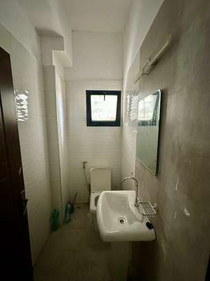 Magnifique appartement de type F4 à louer image 13