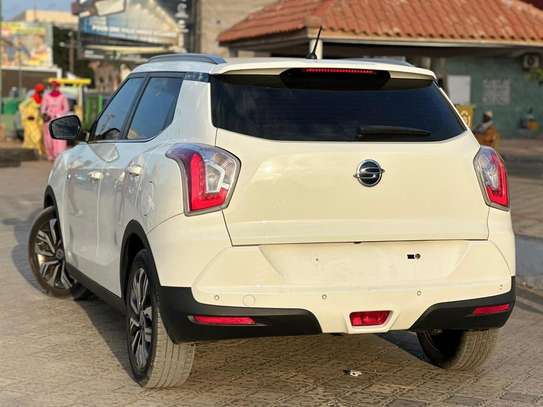 Tivoly Shang yong 2017 diesel automatic image 3