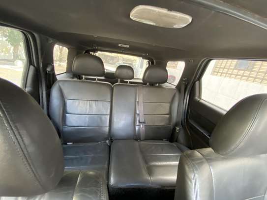 Ford Escape XLT image 10