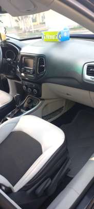 Jeep Compass 2018 image 12