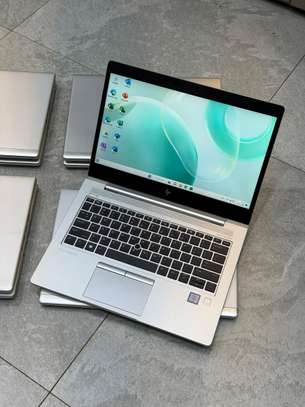 HP elitebook 830 G5 image 3