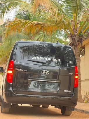 Hyundai Starex 2017 : 12 places image 15