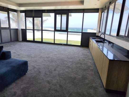 STUDIO PENTHOUSE F2 A LOUER YOFF BIAGUI image 2