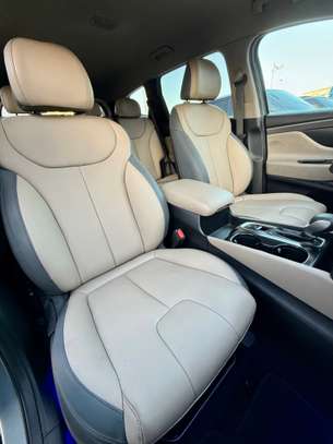 Hyundai Santa Fe 2019 image 10