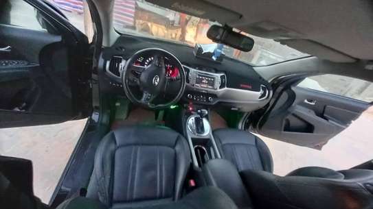 Kia sportage image 2