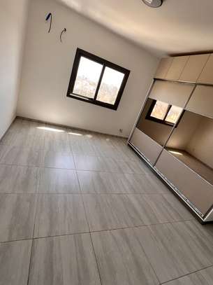 Apt F4 jamais habité au point E image 3