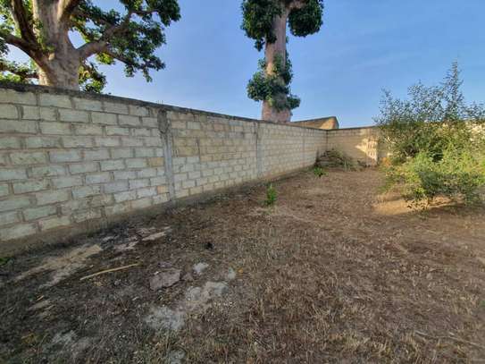 Opportunité à saisir – Terrain de 300 m² clôturé image 14