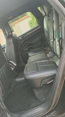 Porsche Cayenne 1014 image 10