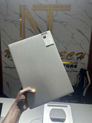 Lenovo IdeaPad 3 [i5/8Go/512Go] 10th Generation image 3