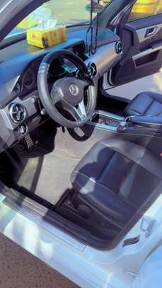 Mercedes Benz Glk image 6