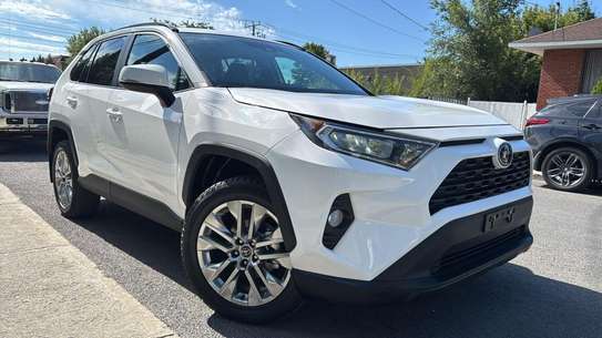 TOYOTA RAV4 image 2