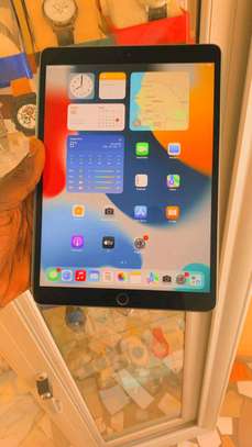 iPad Air 3th generation 2019 image 3