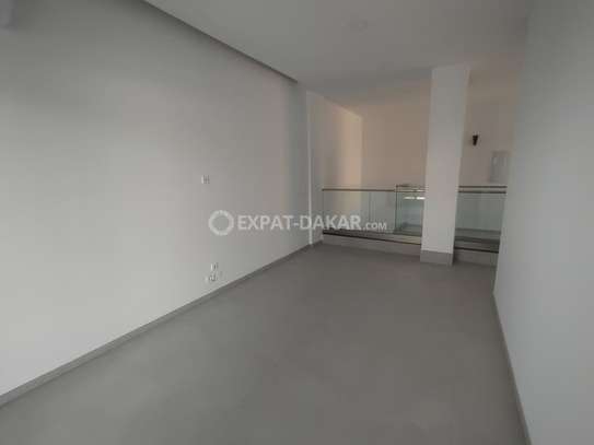 Magnifique duplex à louer aux Almadies image 8