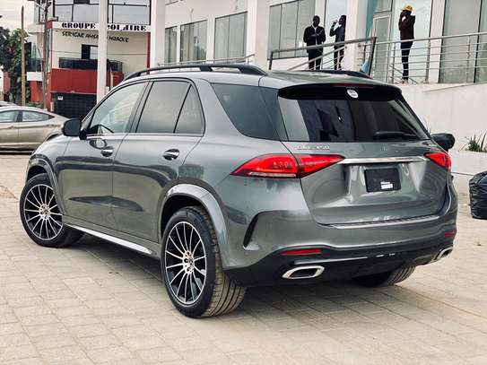 Mercedes Benz Class GLE350 4MATIC 2020 image 9