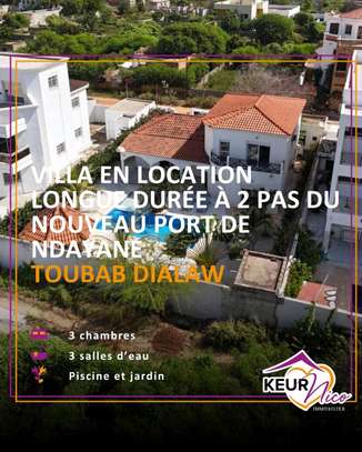 Villa en location proche du port de Ndayane image 1