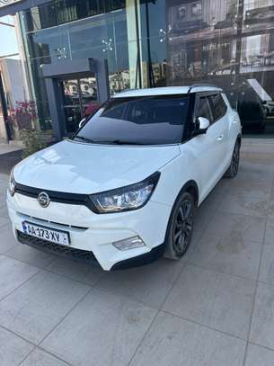 Tivoli 4X2 2018 image 2