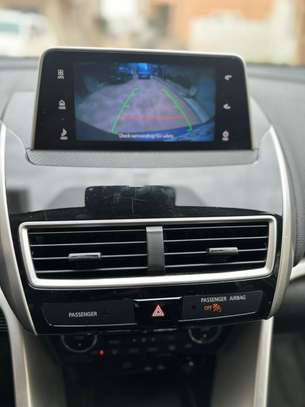 Location Mitsubishi Éclipse Cross image 11