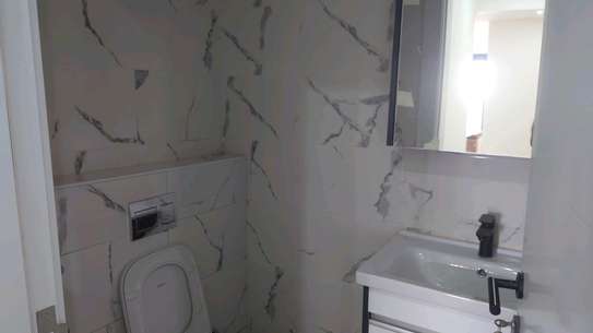 T4 à  louer au point E image 3