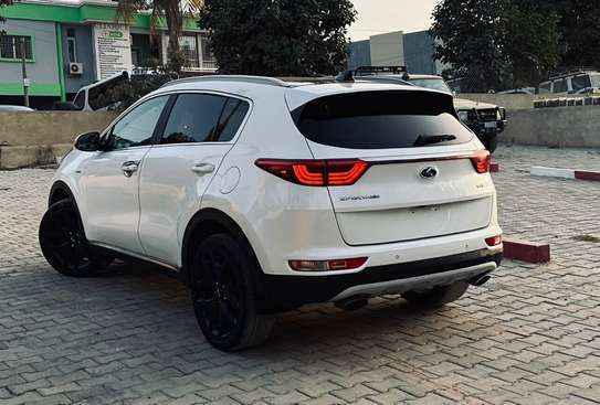 KIA  SPORTAGE 5X   2017 image 8