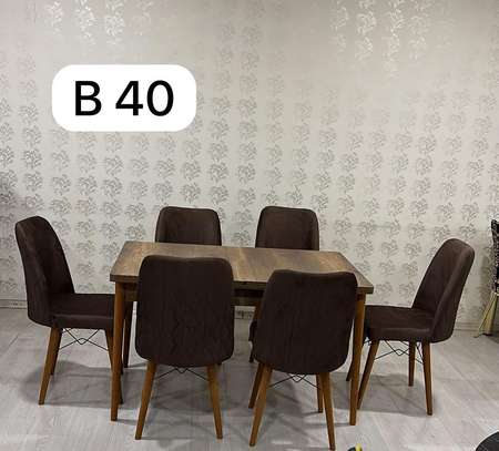 TABLE À MANGER VIP EXTENSIBLE EN BOIS B40,B10,B30 image 1