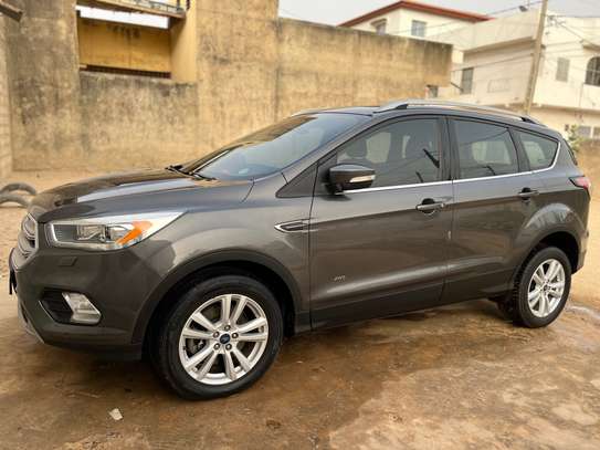 Ford Kuga Venant image 2
