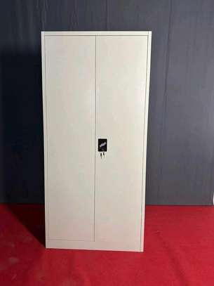 Armoir 2 port image 5