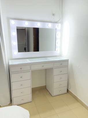 Coiffeuse royaume vanity image 1