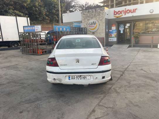 Peugeot 407 diesel image 3