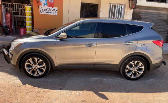 Hyundai santafe LIMITED full options 4x4 image 14